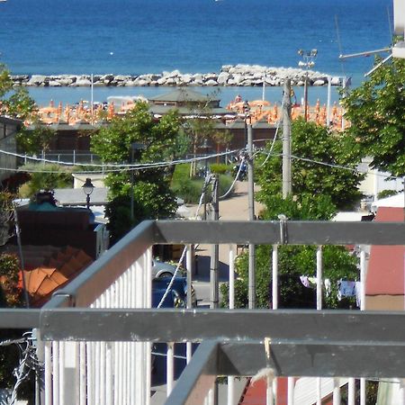 Hotel Ottavia Rimini Luaran gambar