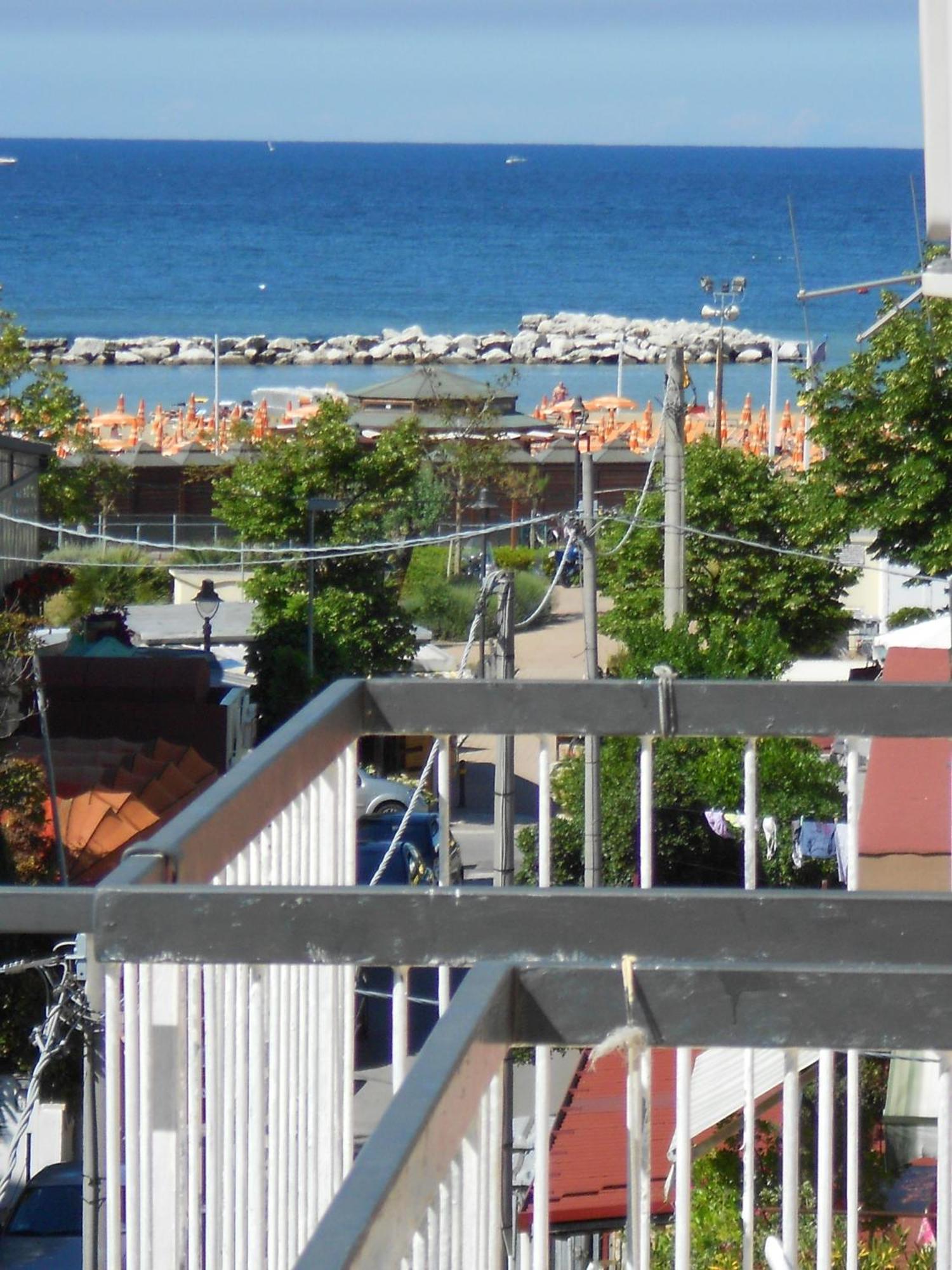 Hotel Ottavia Rimini Luaran gambar