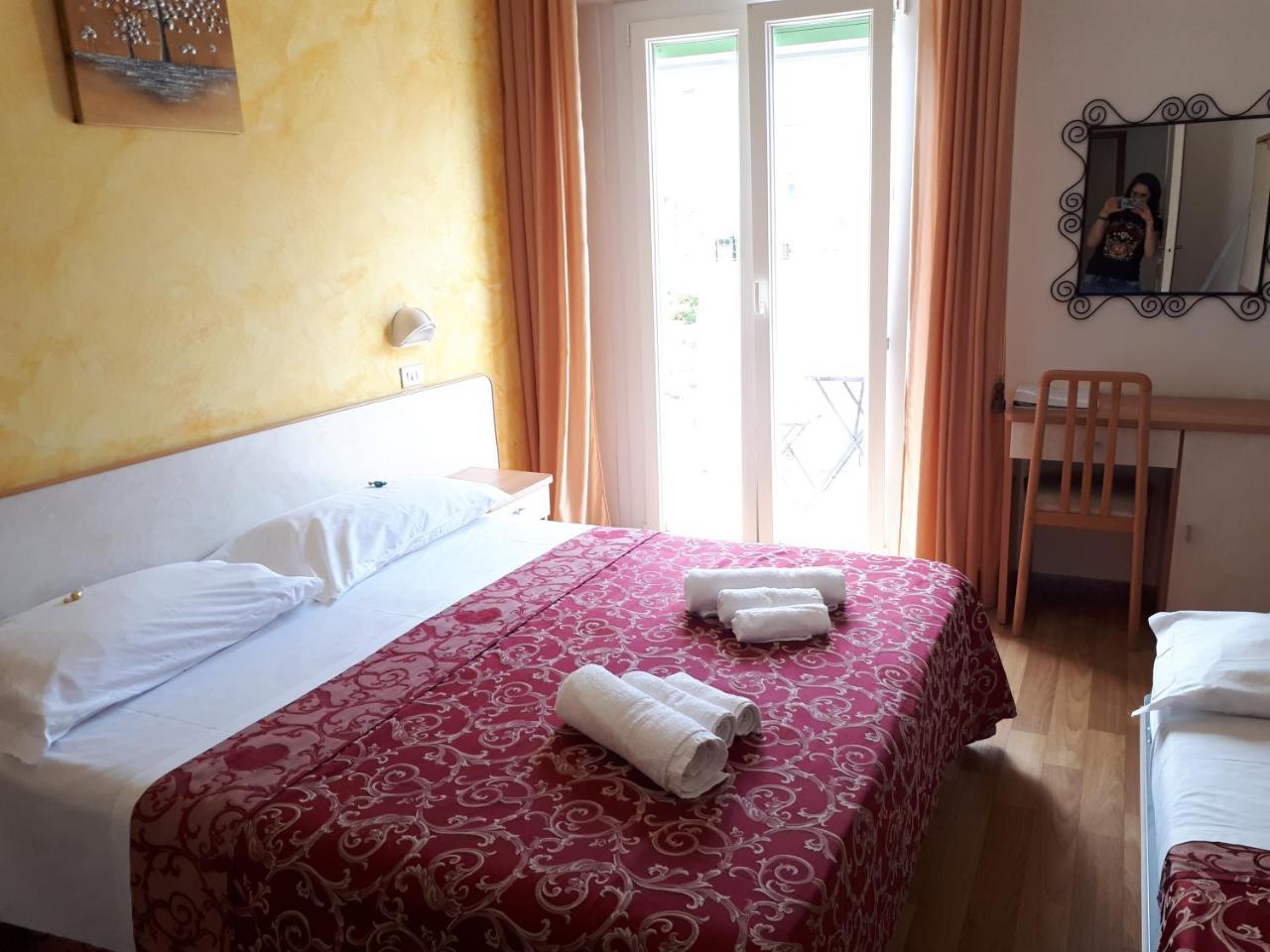 Hotel Ottavia Rimini Luaran gambar